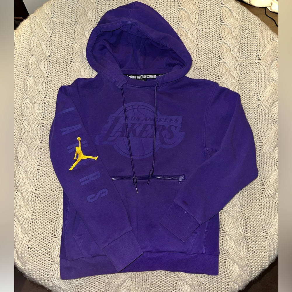 Nike Los Angeles Lakers Jordan Courtside Statement Edition pullover hoodie.